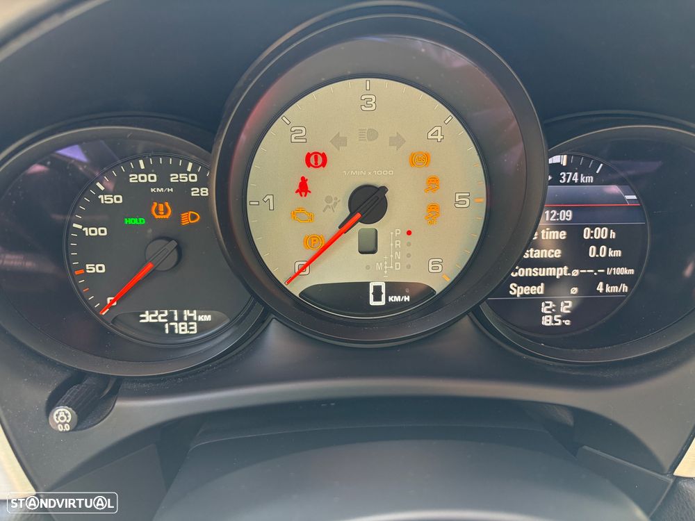 Porsche Macan S - 13