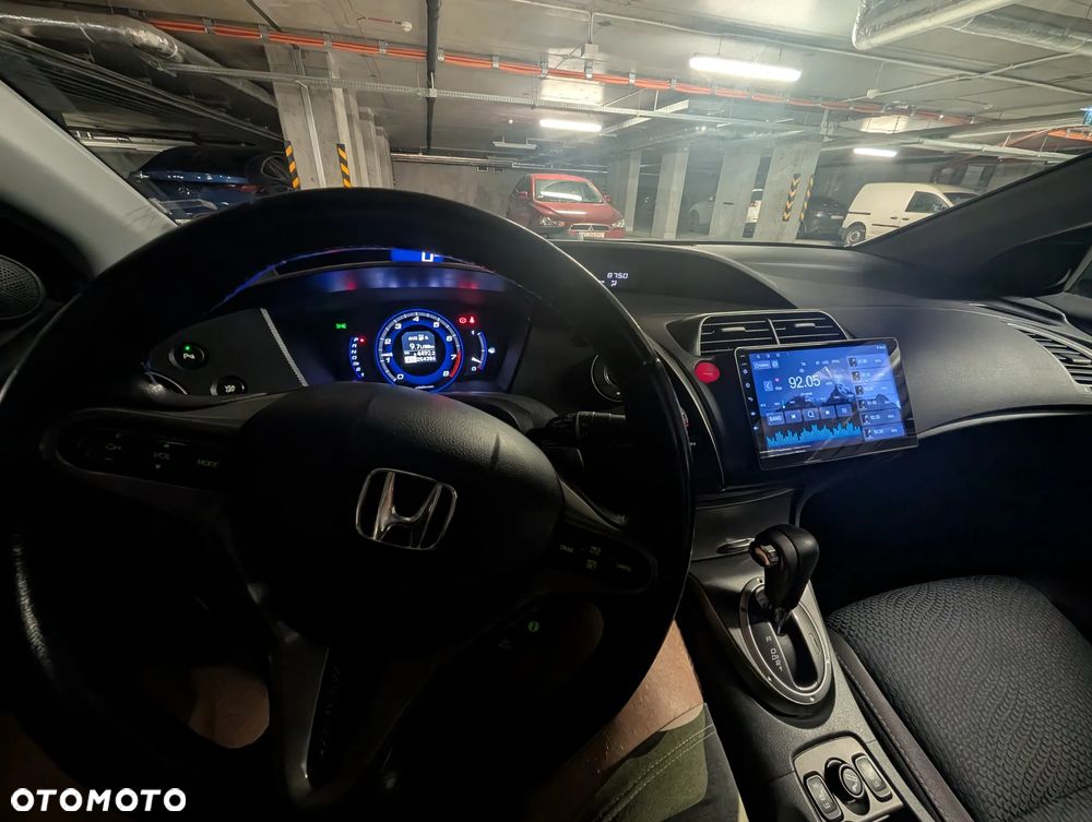 Honda Civic 1.8 Executive - 28