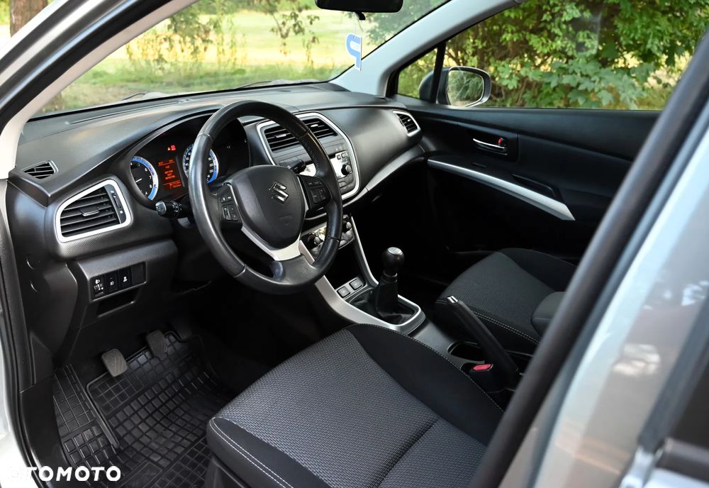 Suzuki SX4 - 29