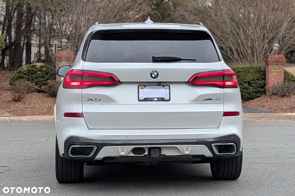 BMW X5 xDrive40i - 8