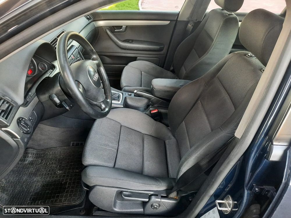 Audi A4 1.9 TDI m6 Sport - 9