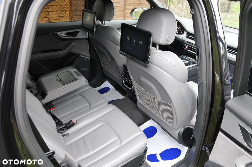 Audi Q7 - 34