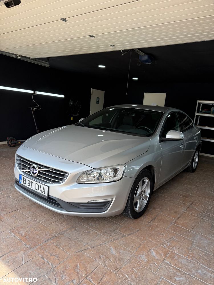 Volvo S60 D4 Summum - 5