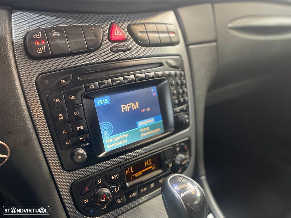 Mercedes-Benz CLK 220 CDi Avantgarde Aut. - 37