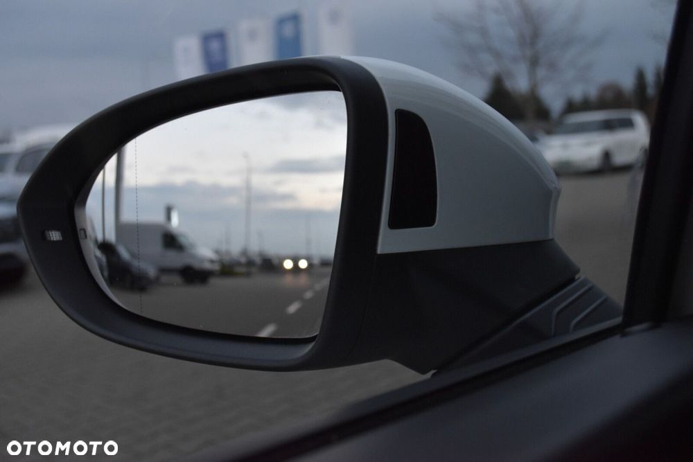 Volkswagen Golf Variant 2.0 TDI Life - 22