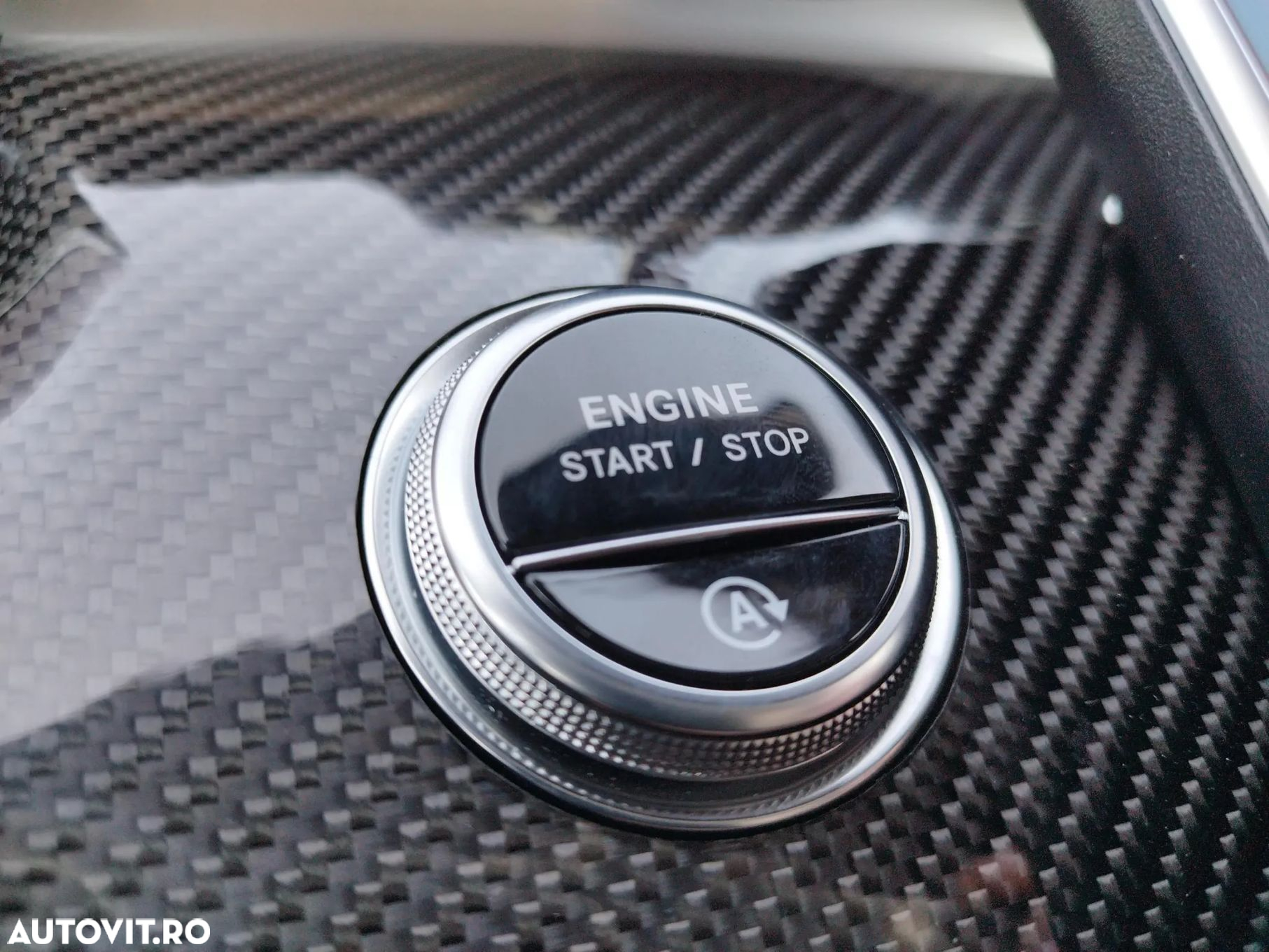 Mercedes-Benz C - 32