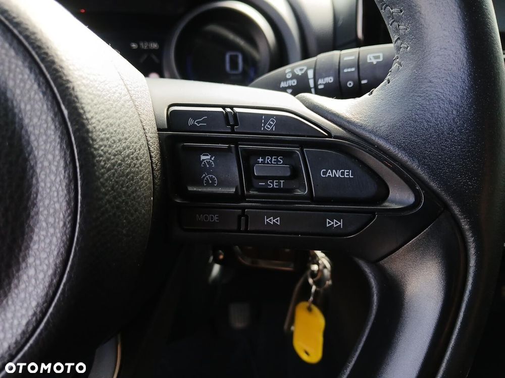 Toyota Yaris Cross Hybrid 1.5 Comfort - 24