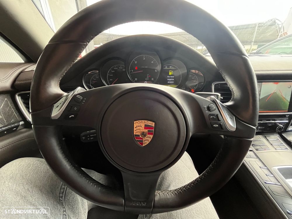 Porsche Panamera Edition - 10