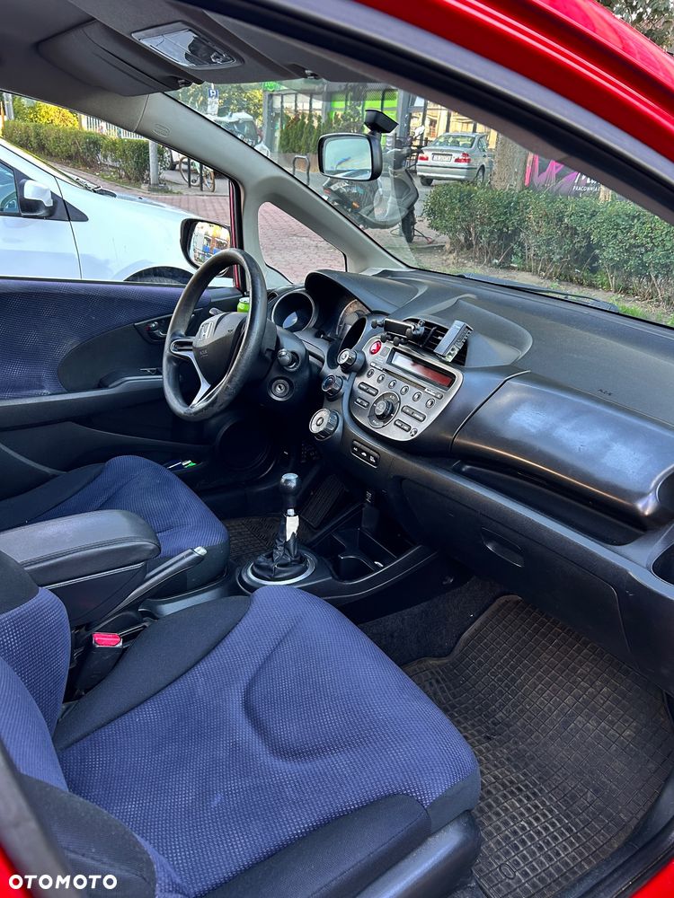 Honda Jazz 1.2 Base - 12