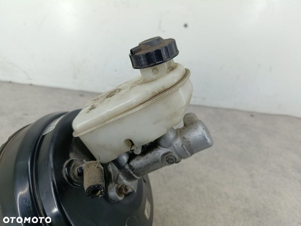 SERWO HAMULCOWE KIA SORENTO I 59110-3E000 59100-3E150 2.5 CRDI - 8