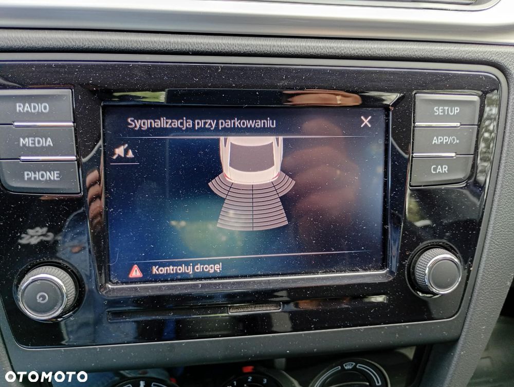 Skoda RAPID 1.0 TSI Ambition - 14