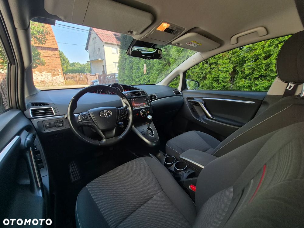 Toyota Verso 1.8 Prestige EU5 MS - 30
