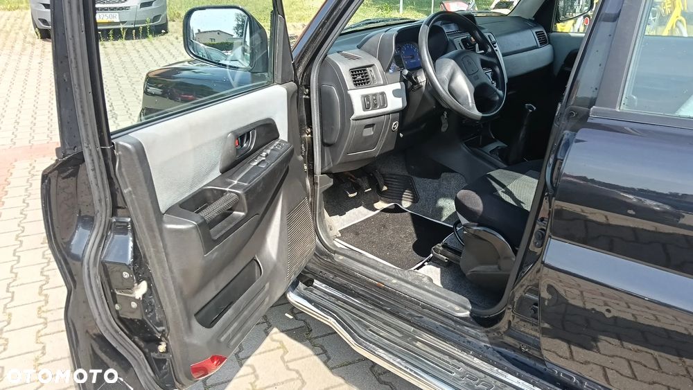 Mitsubishi Pajero Pinin 1.8 - 21