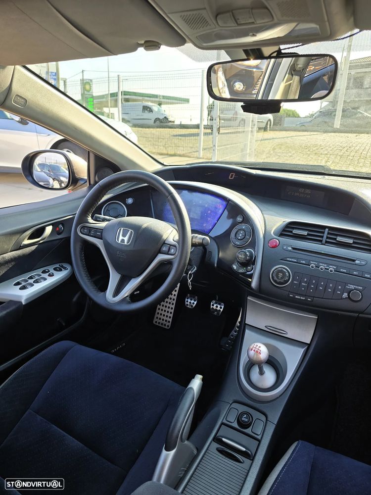 Honda Civic 1.4 Sport - 6