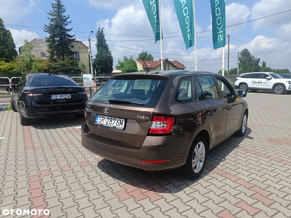 Skoda Fabia - 6