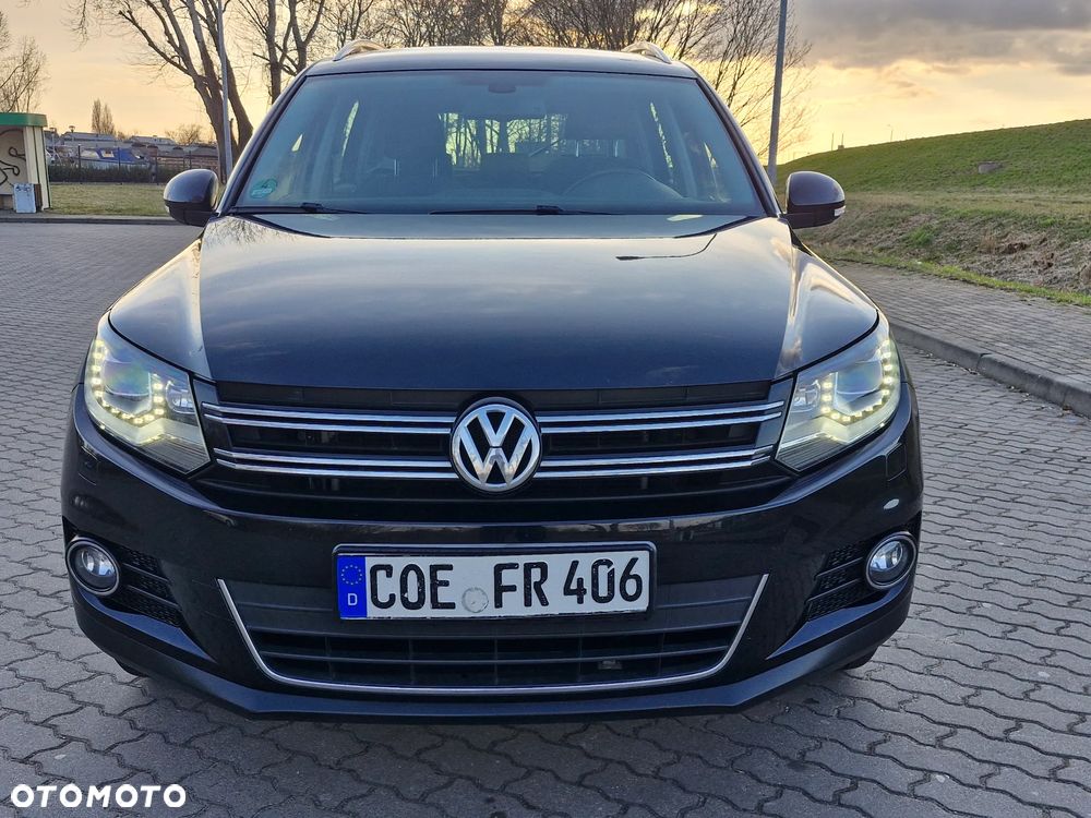 Volkswagen Tiguan 1.4 TSI BlueMotion Technology Exclusive - 25