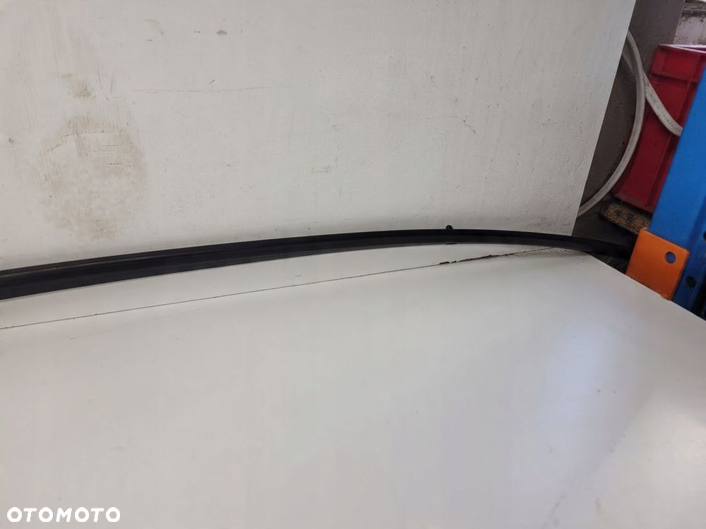 LISTWA MAT LEWA KAROSERYJNA AUDI A4 B8 8K5853703 - 2