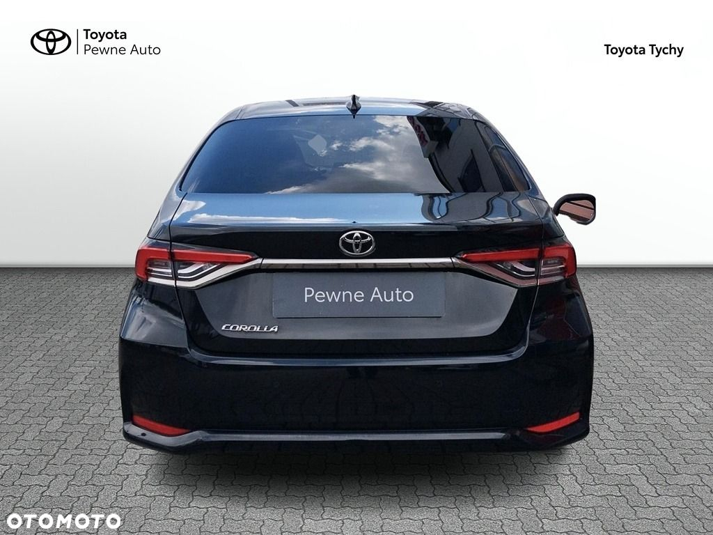 Toyota Corolla - 4