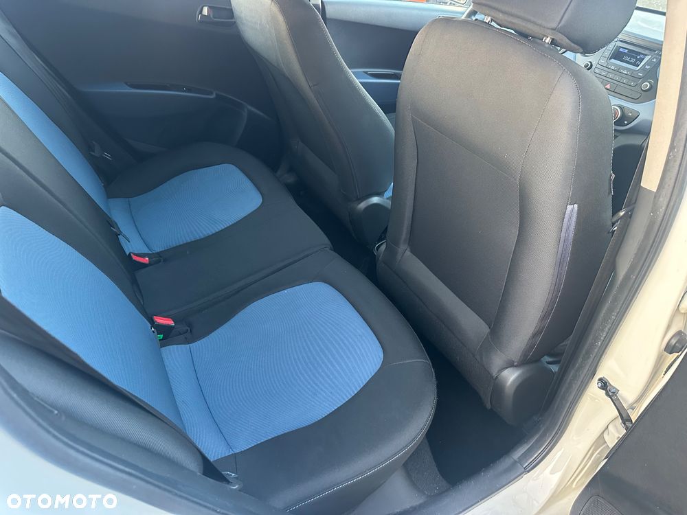 Hyundai i10 1.0 Premium - 8