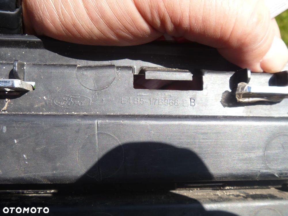 FORD KA PLUS KA+ GRILL ATRAPA ZDERZAKA E4B5-17B968-EB - 6