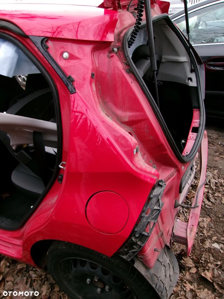 BŁOTNIK TYŁ LEWA ĆWIARTKA TOYOTA AYGO II   5D - 1
