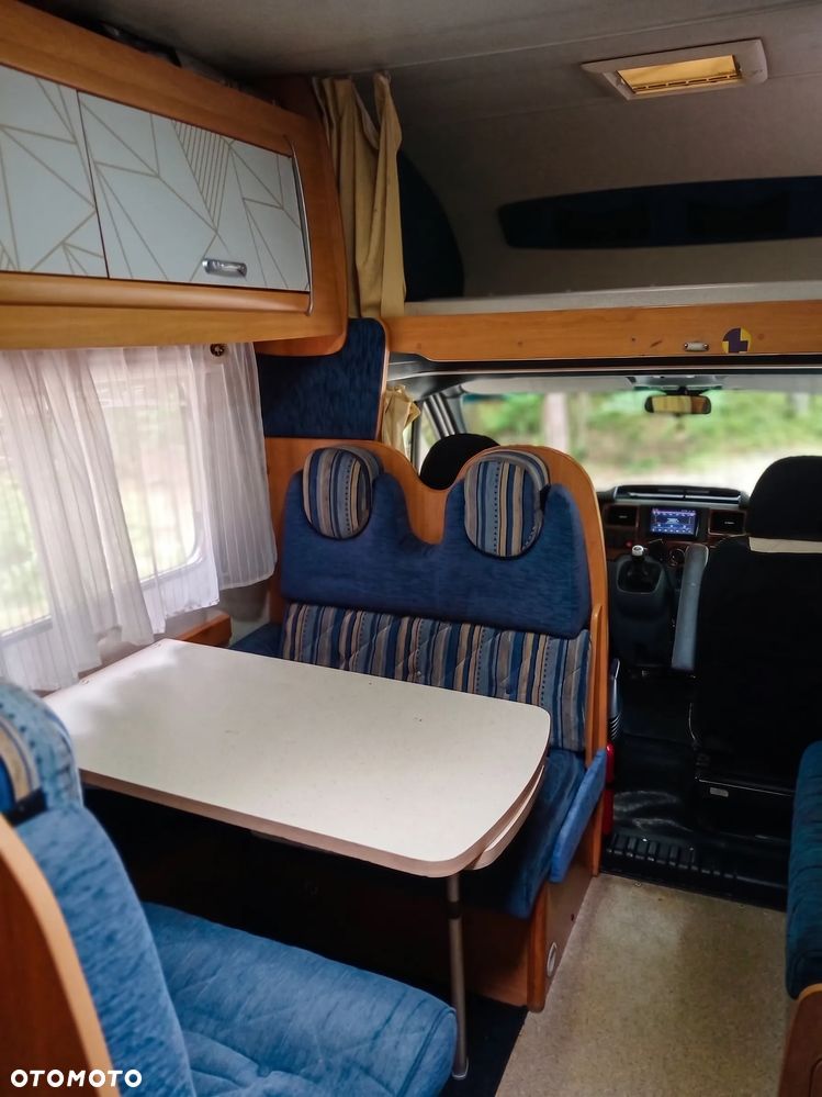 Ford Transit Chausson Flash 03 - 20