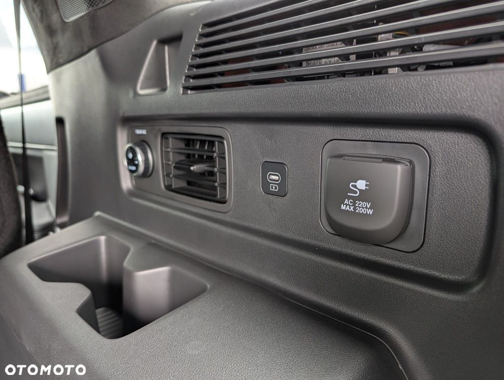 Hyundai Santa Fe - 21