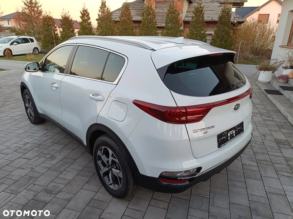 Kia Sportage 1.6 GDI 2WD Dream-Team Edition - 6