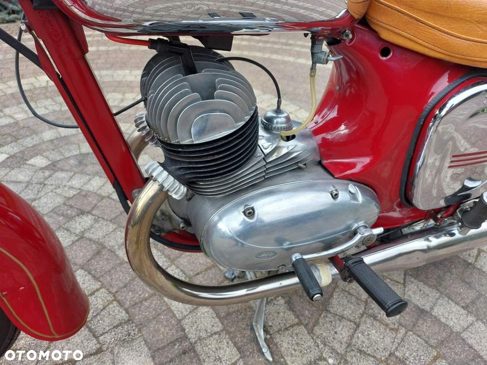 Jawa 350 - 9