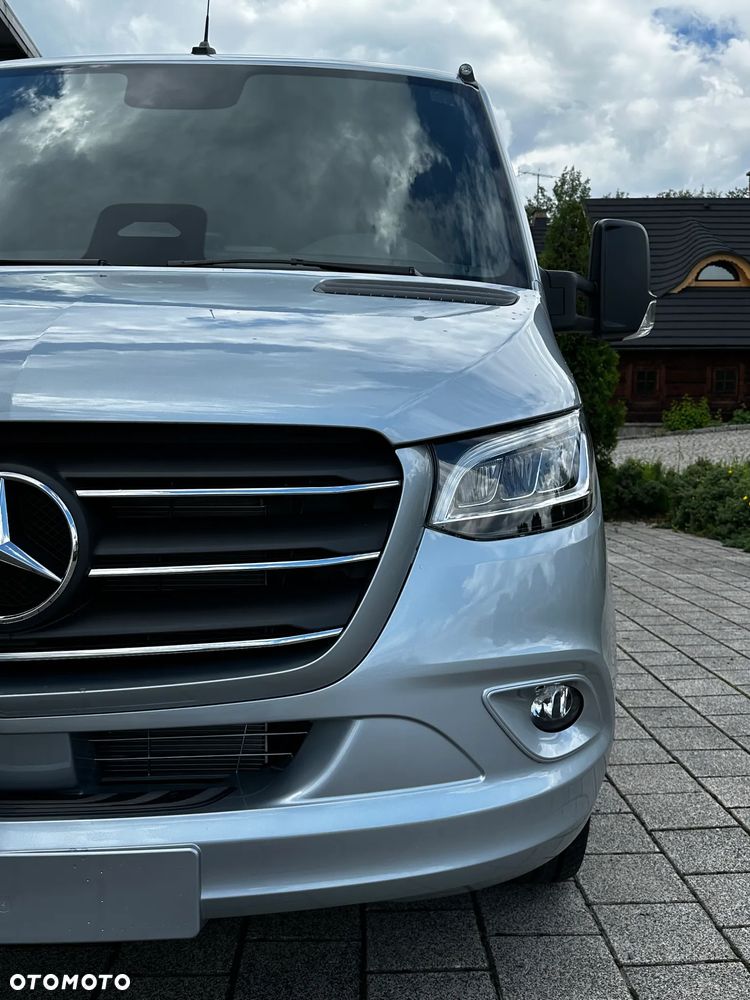 Mercedes-Benz Sprinter - 32