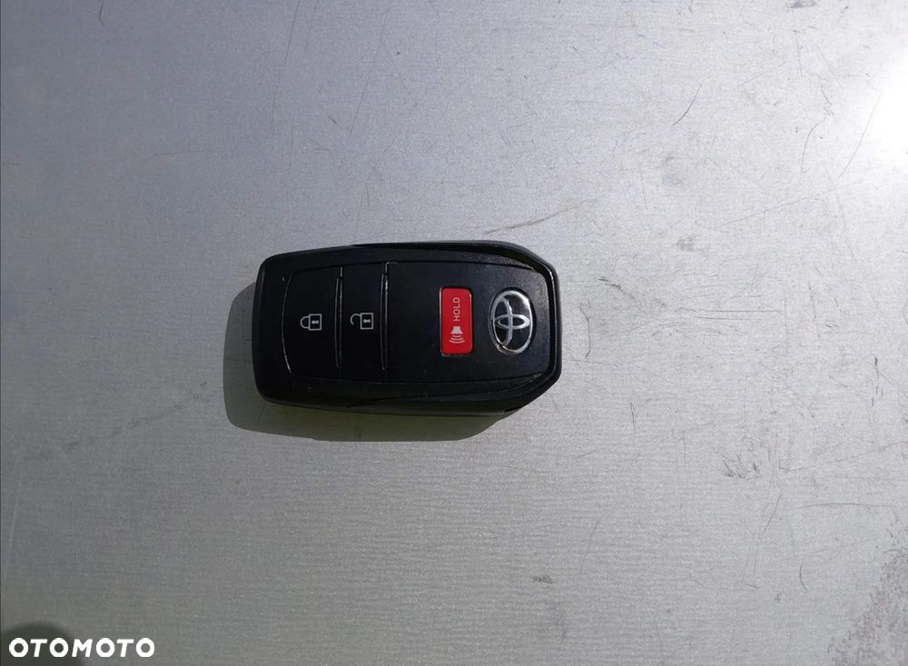Toyota Prius Hybrid Executive - 13