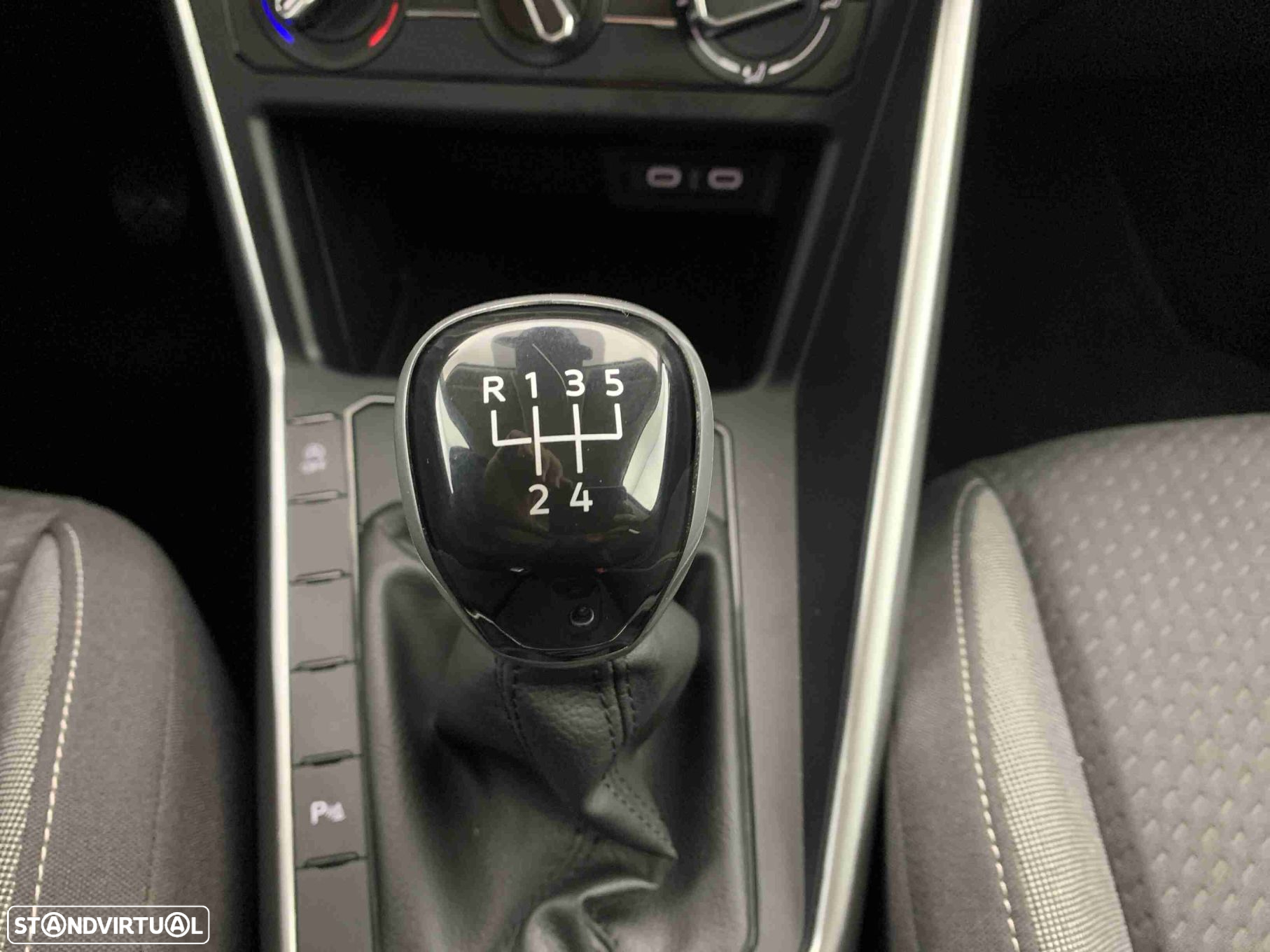 VW Polo 1.0 TSI Urban - 10
