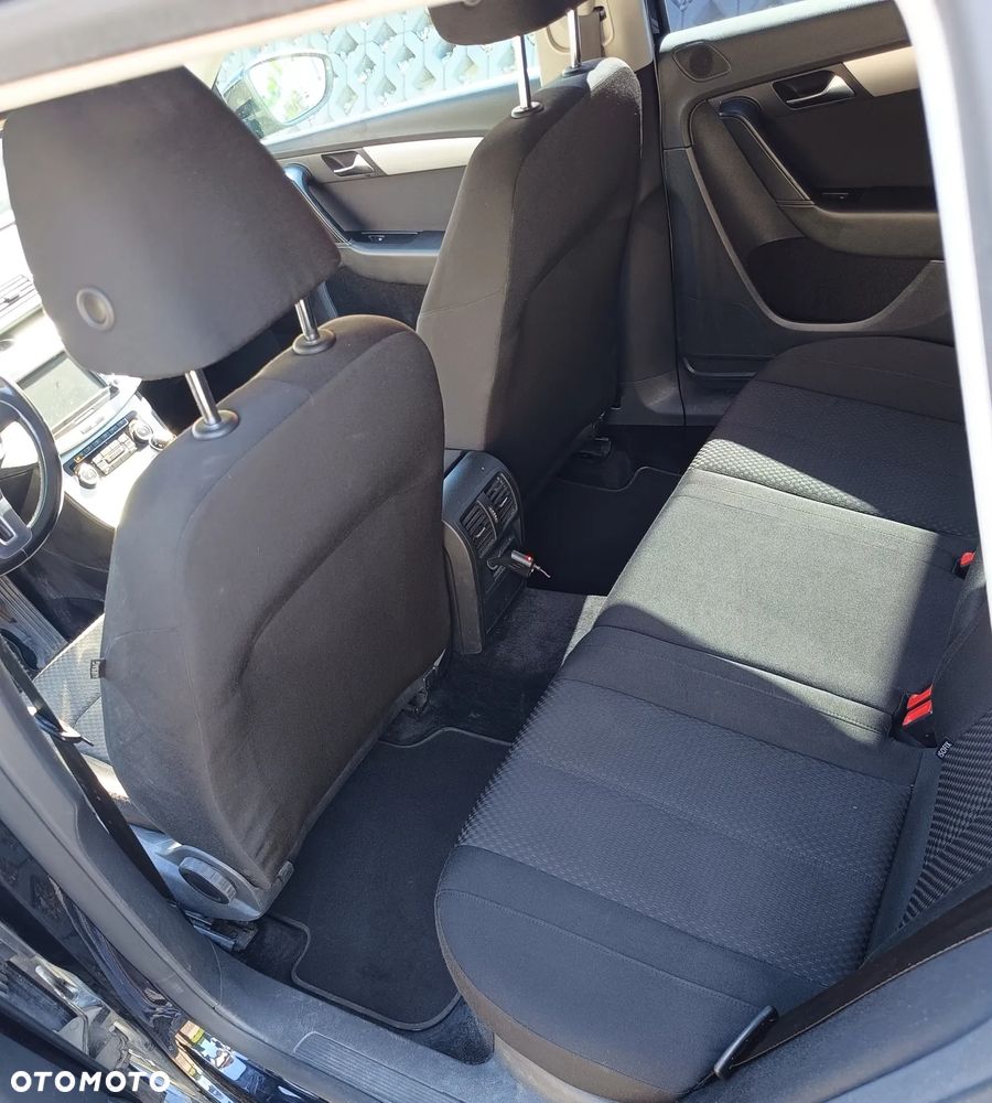 Volkswagen Passat 1.4 TSI Trendline - 18