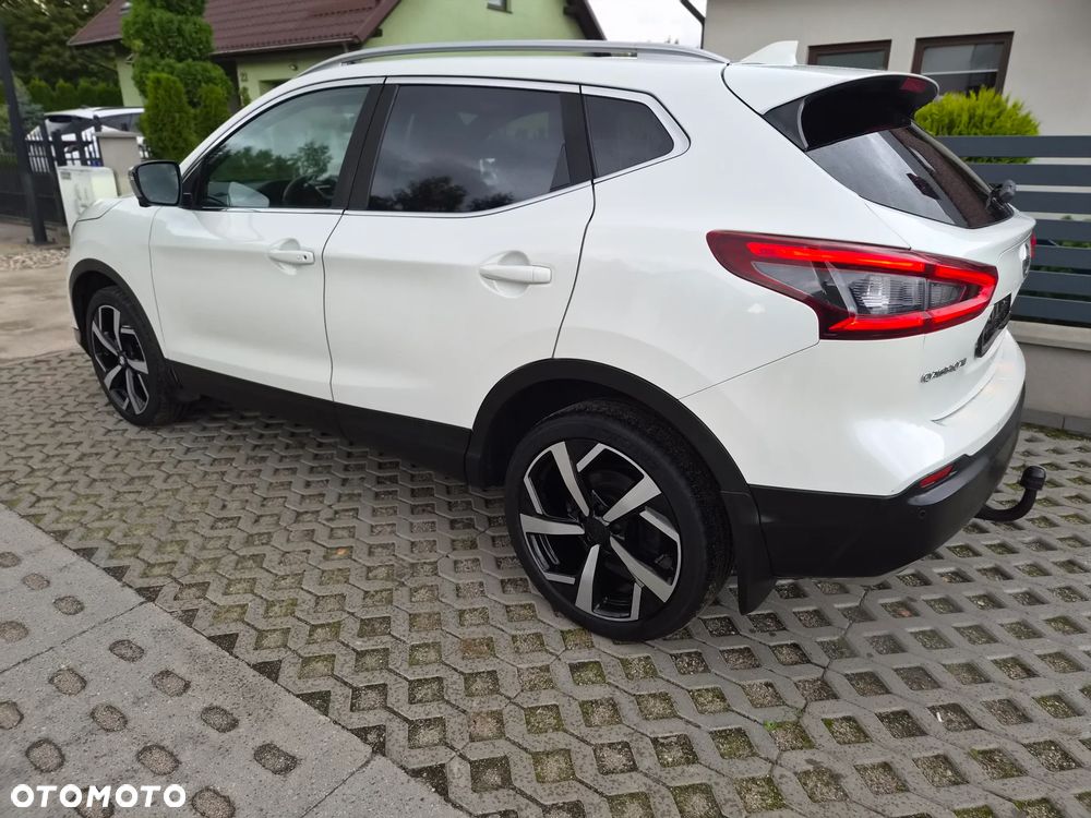 Nissan Qashqai 1.2 DIG-T Xtronic TEKNA+ - 11