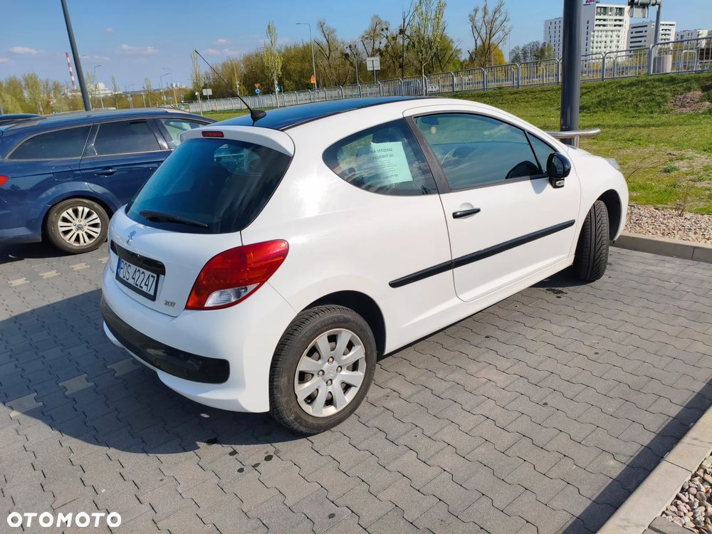 Peugeot 207 1.4 HDi Trendy - 2