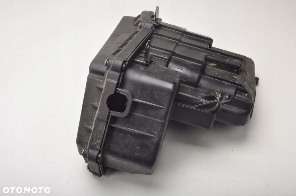 BMW F36 2.0 D OBUDOWA SKRZYNKI BEZPIECZNIKÓW - 2