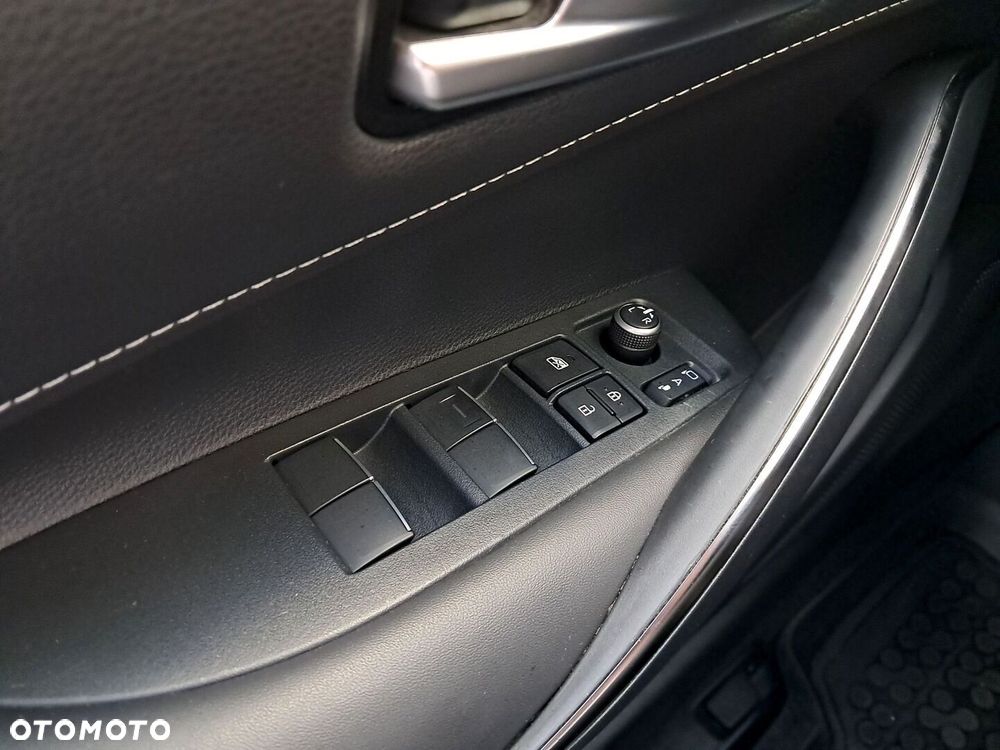 Toyota Corolla 1.8 Hybrid Style - 16