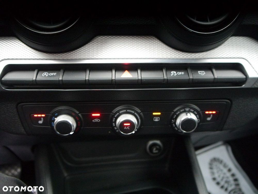 Audi Q2 30 TDI S tronic - 21