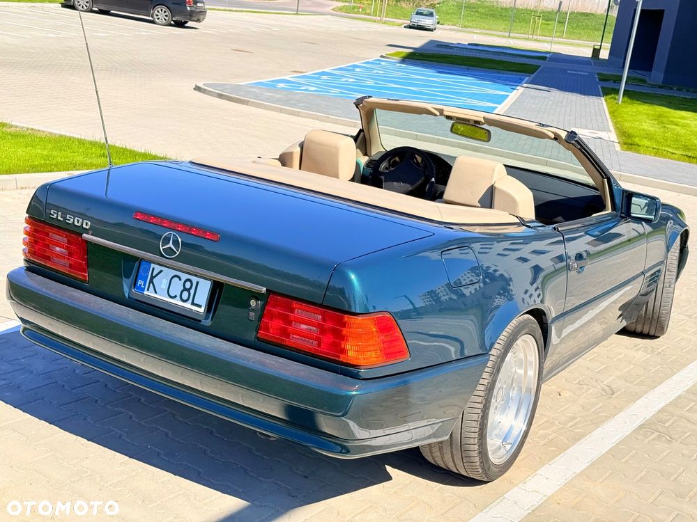 Mercedes-Benz SL - 22