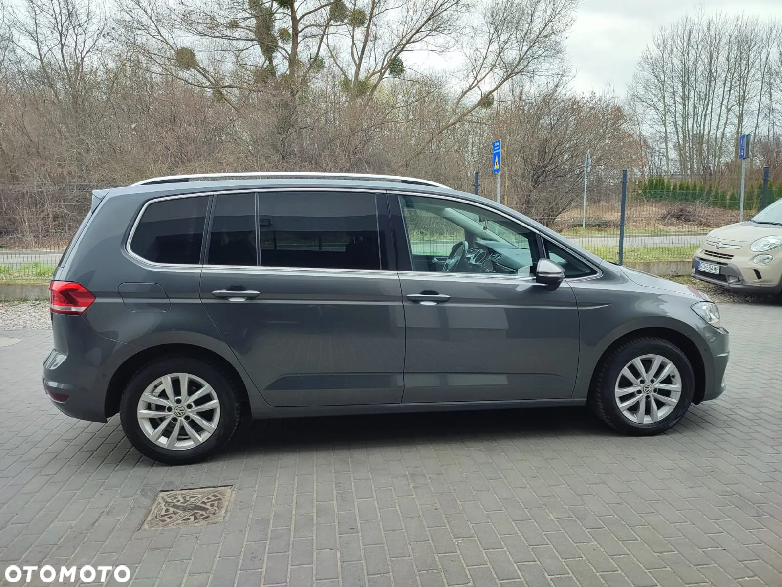 Volkswagen Touran 1.6 TDI SCR (BlueMotion Technology) DSG Comfortline - 5