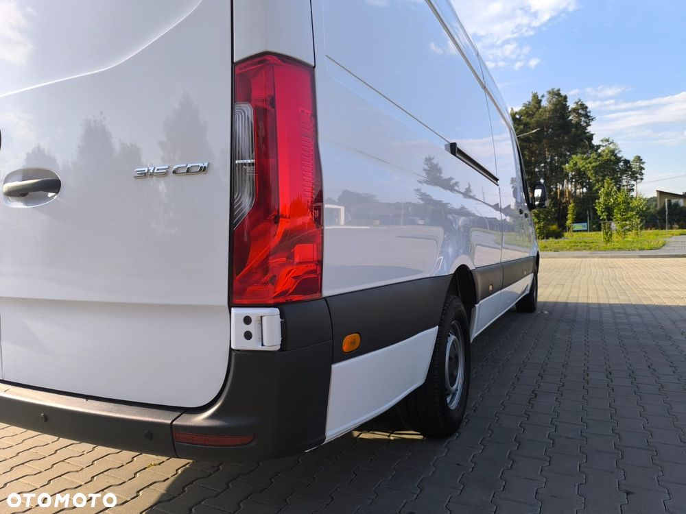 Mercedes-Benz Sprinter 315, Automat, Mroźnia, Chłodnia + Funkcja Grzania, Długi (4.25m) - 35