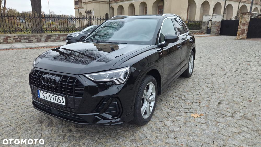 Audi Q3 - 1