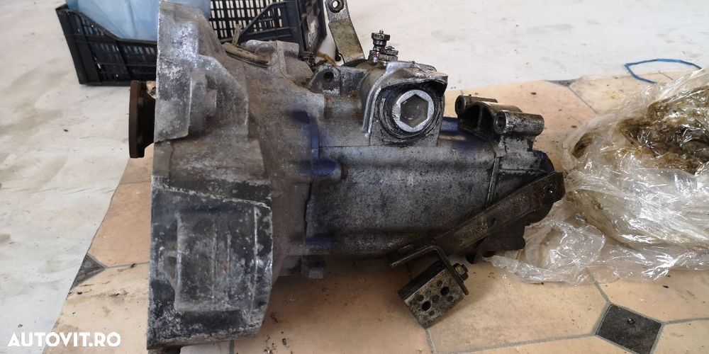 Cutie viteze Caddy 1.9sdi Golf 3 1.9 Golf 3 1.8benzina - 3