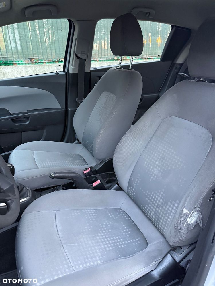 Chevrolet Aveo 1.2 LS - 7