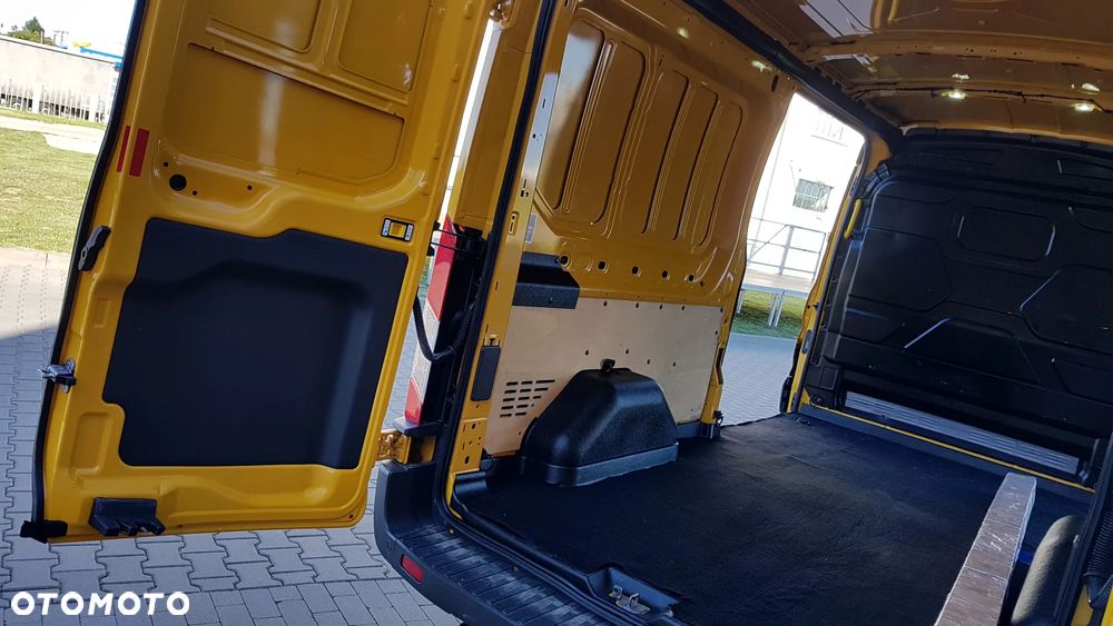 Ford Transit - 10
