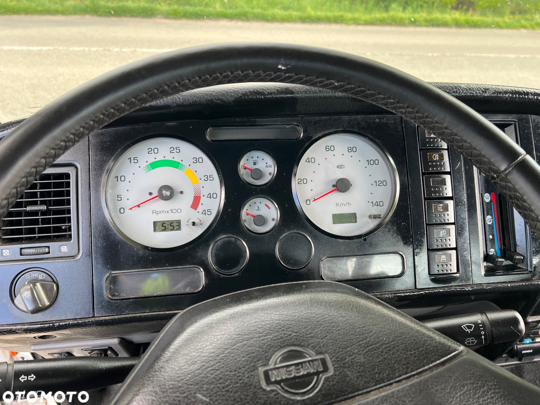 Nissan Atleon 56/35.120 - 24
