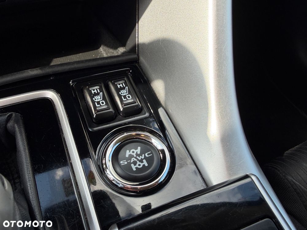 Mitsubishi Eclipse Cross - 14