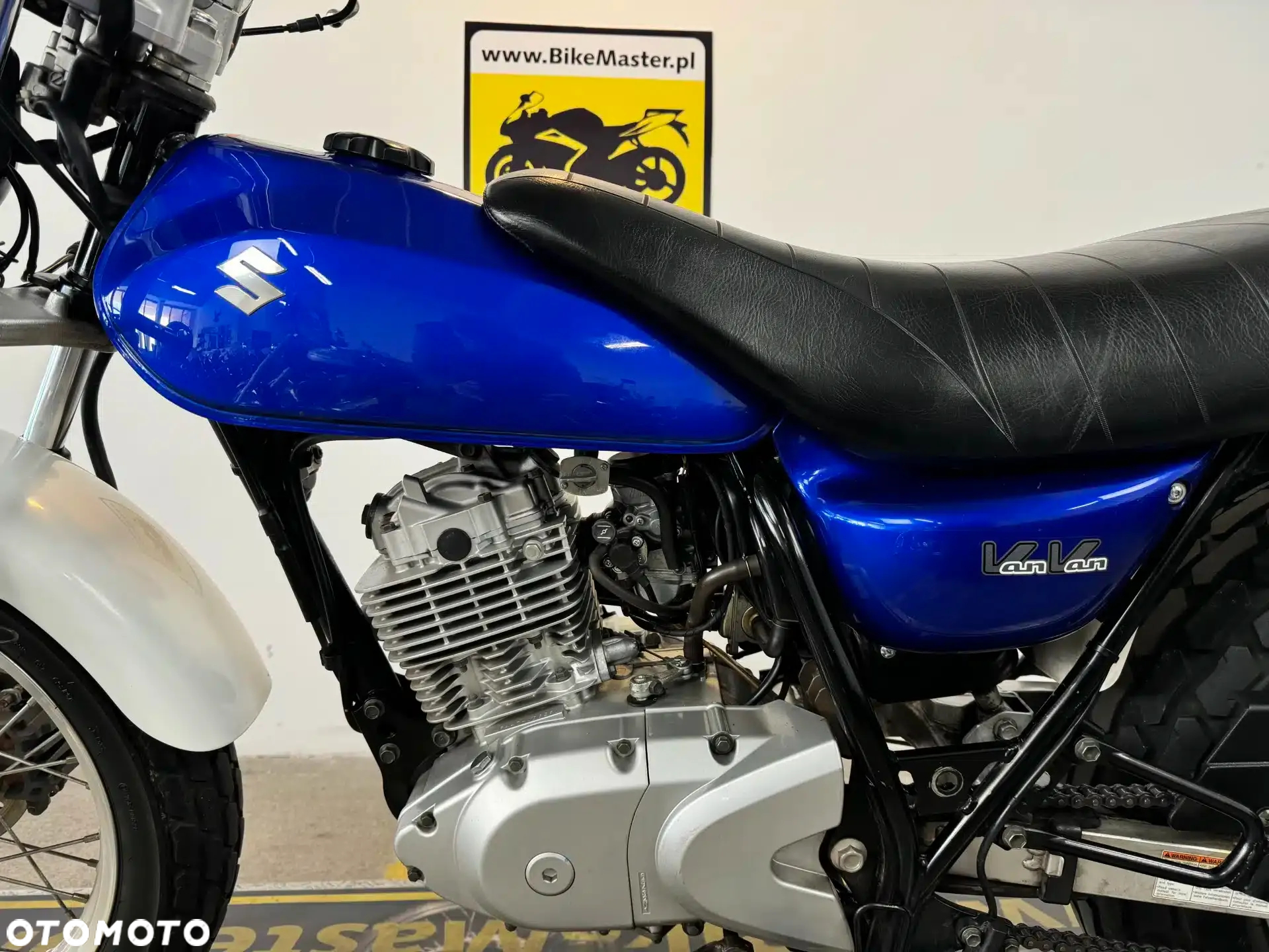 Suzuki RV - 22