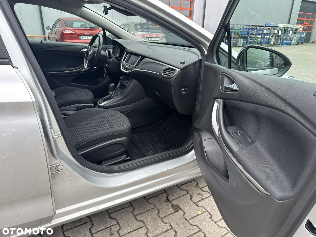 Opel Astra V 1.4 T Edition S&S - 19