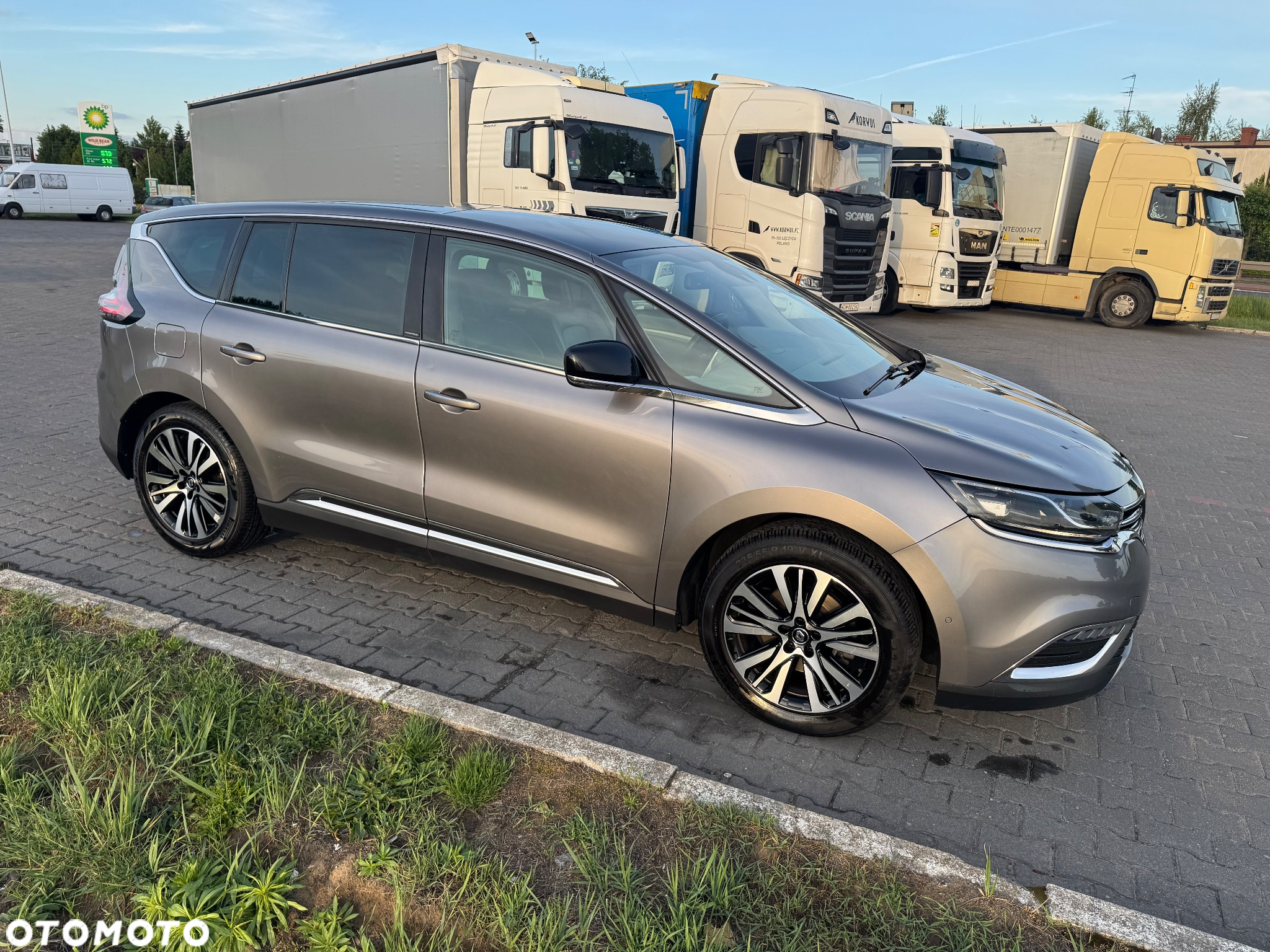 Renault Espace 1.6 dCi Energy Initiale Paris EDC - 6